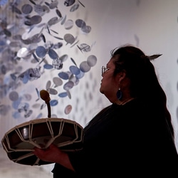 Hannah Claus, Water Song, Musée d'art de Joliette, 2019. Photo: Romain Guilbault.